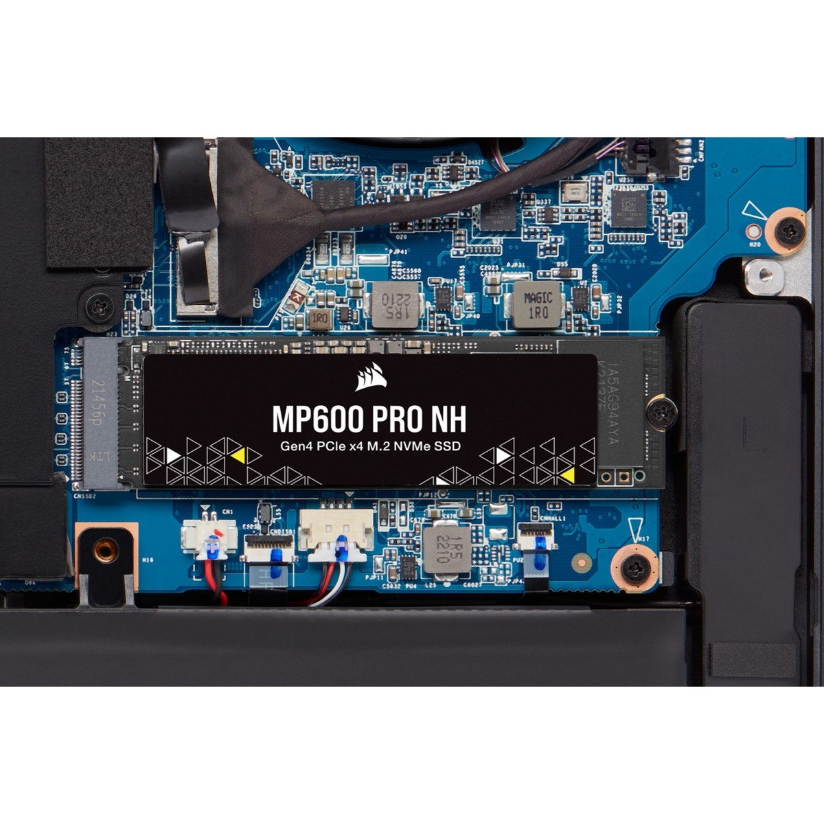 Corsair CSSD-F4000GBMP600PNH
