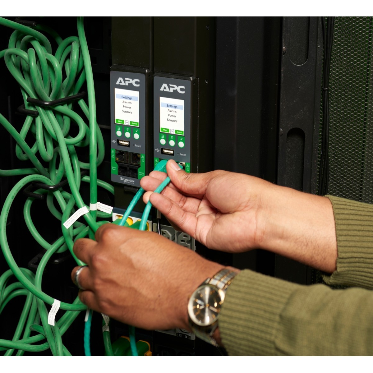APC by Schneider Electric APDU10150SM
