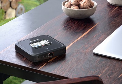 Netgear MR5200-100EUS