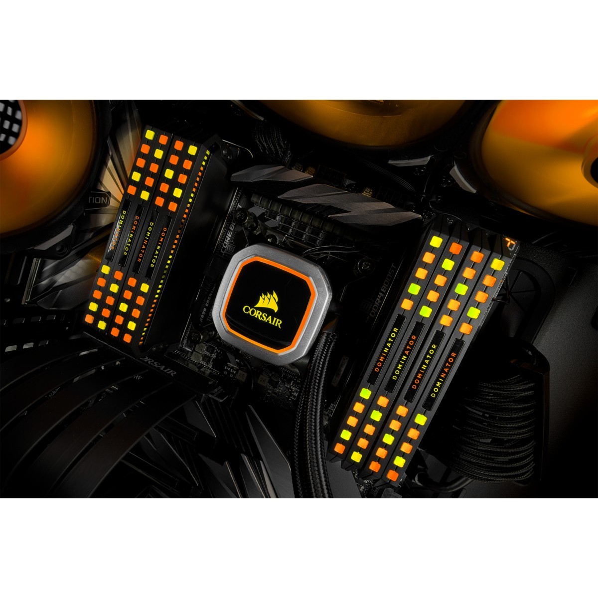 Corsair CMT16GX4M2C3600C18