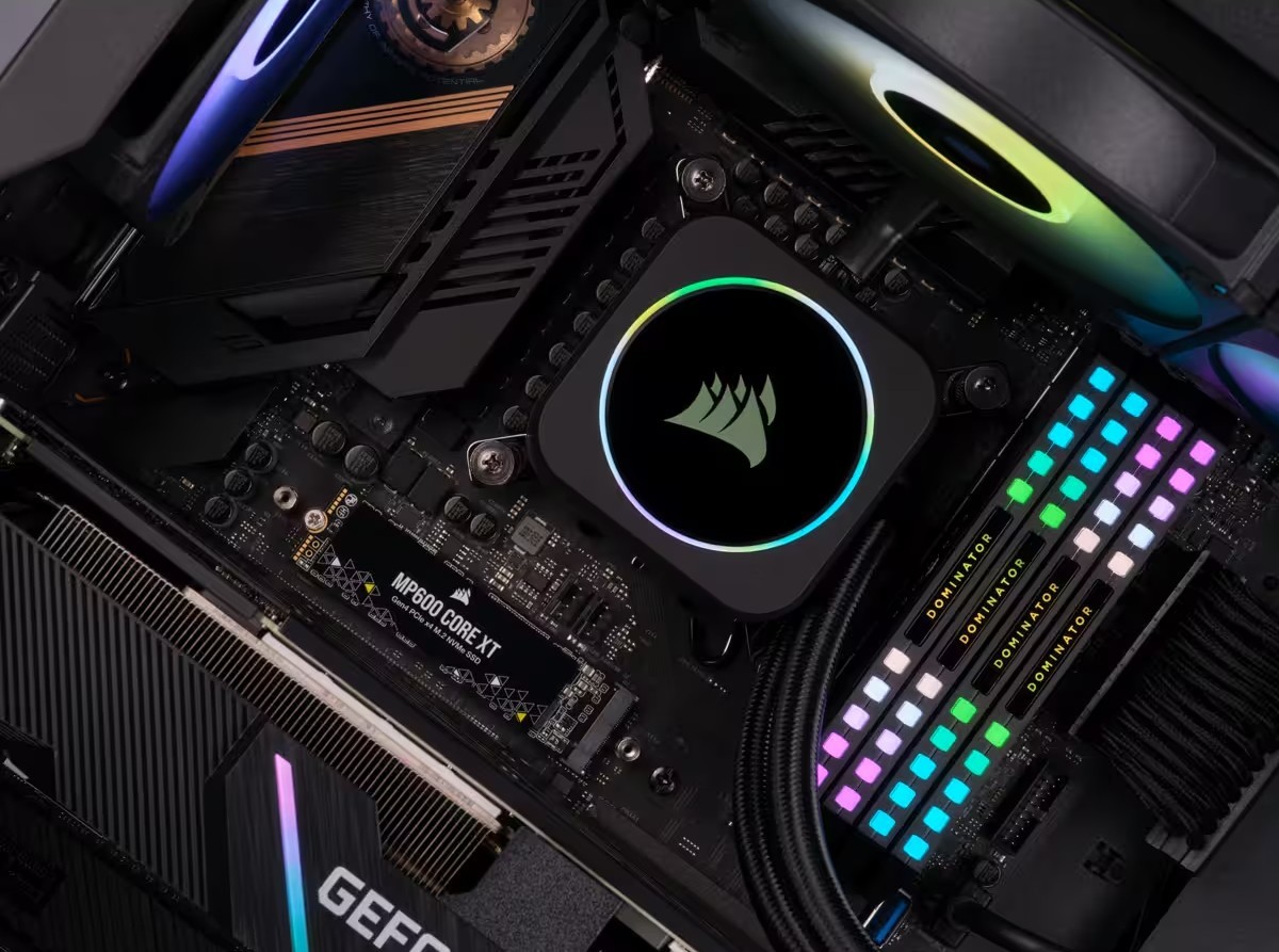 Corsair CSSD-F4000GBMP600CXT