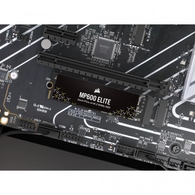Corsair CSSD-F1000GBMP600ENH Photo#7