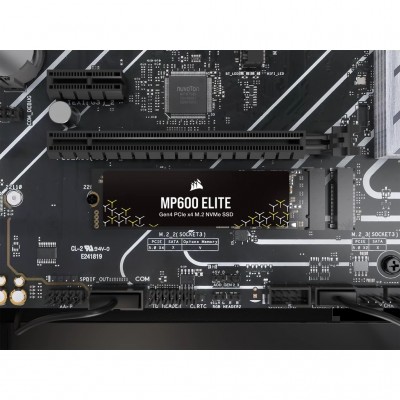 Corsair CSSD-F1000GBMP600ENH Photo#8